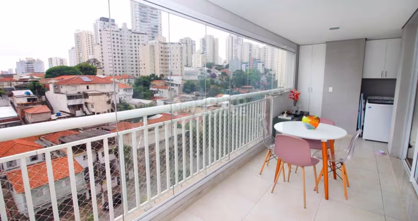 Apartamento a venda na Saúde  próximo do metro, 02 dormitórios, varanda gourmet