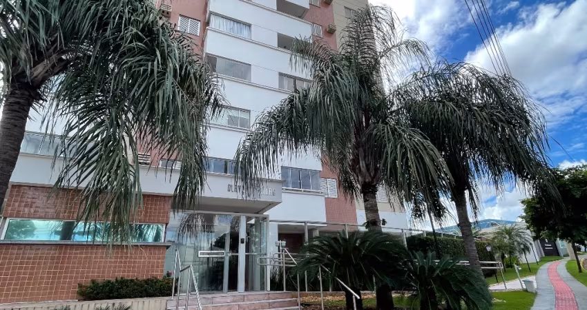 Alugo apartamento com suíte no condomínio Olavo Bilac Chácara Cachoeira