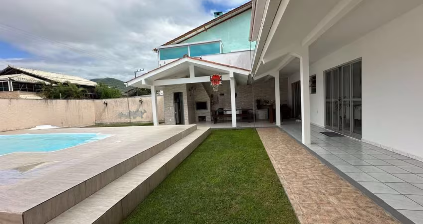 Casa para Venda em Florianópolis, Ingleses do Rio Vermelho, 3 dormitórios, 1 suíte, 3 banheiros, 2 vagas