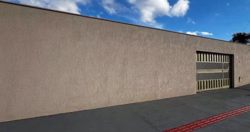 Casa Térrea 3 Quartos Santa Fé Casa de Rua com 3 Quarto(s) e 3 banheiro(s) à Venda, 220 por R$ 750.000 no setor Cidade Vera Cruz IN26586