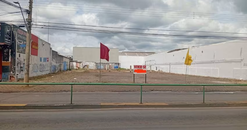 Terreno Comercial à Venda na Avenida Anhanguera – Goiânia (GO) Área / Terreno à Venda, 1955 por R$ 7.035.000 no setor Aeroviario AD28448