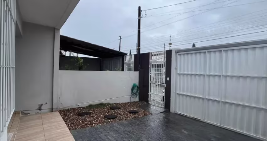 Sobrado com 2 Quartos e 2 banheiros à Venda, 80 m²