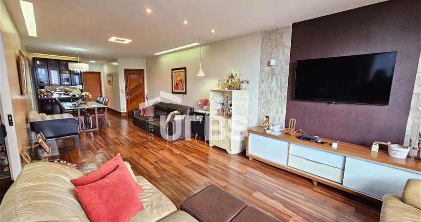 Apartamento com 3 suítes no centro de Goiania