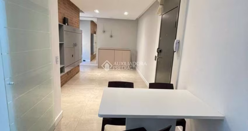 Apartamento para Venda em São Bernardo do Campo, Vila Euclides, 2 dormitórios, 1 suíte, 1 banheiro, 2 vagas