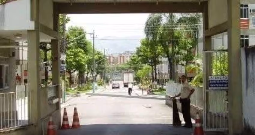 Apartamento com 2 Quartos no Engenho da Rainha.