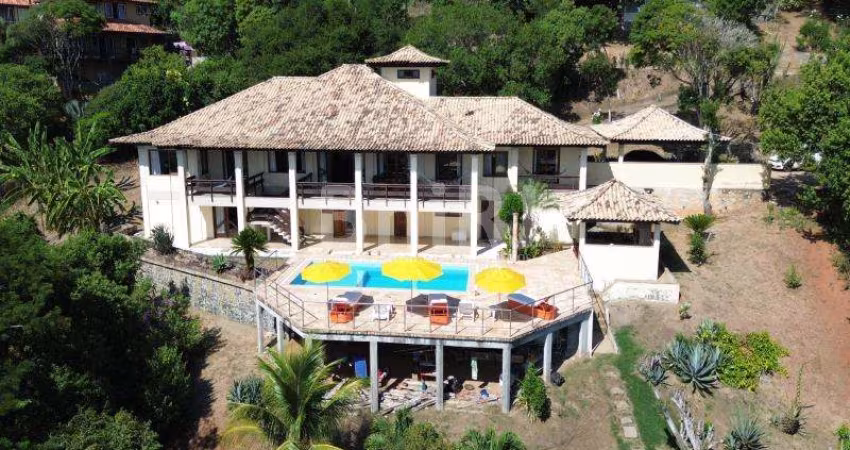 Mansão estilo colonial em Geribá