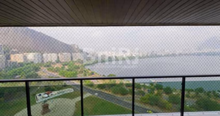 EXCELENTE APARTAMENTO À VENDA COM 4 QUARTOS, 4 SUÍTES COM ESPETACULAR  VISTA PARA A LAGOA