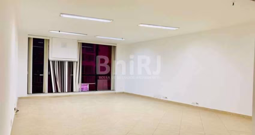 GLORIA - Excelente Sala com 39 m² no Mirante do Rio