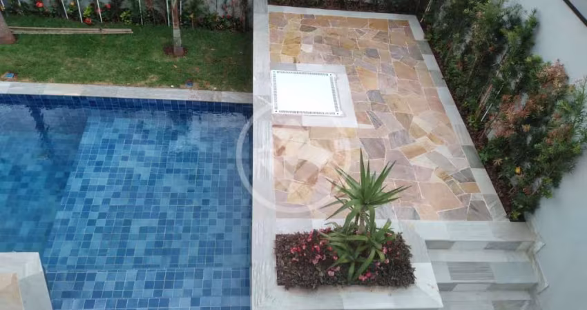 Maravilhoso Sobrado no Condomínio Royal Garden em Paulínia codigo: 59876