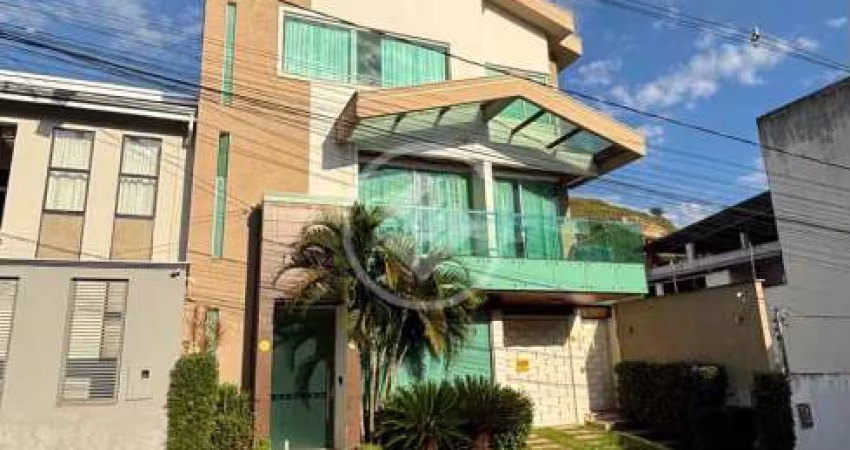 CASA DE 4 QTOS COM PONTO COMERCIAL NO TERREO codigo: 116087