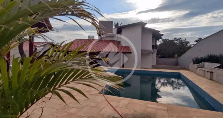Sobrado reformado a venda no condominio Marambaia em Vinhedo/SP codigo: 48865