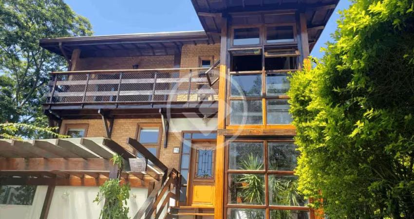 Casa para locação, no Condomínio Vista Alegre Sede em Vinhedo SP, com 3 quartos e 266m2 construidos. codigo: 24731