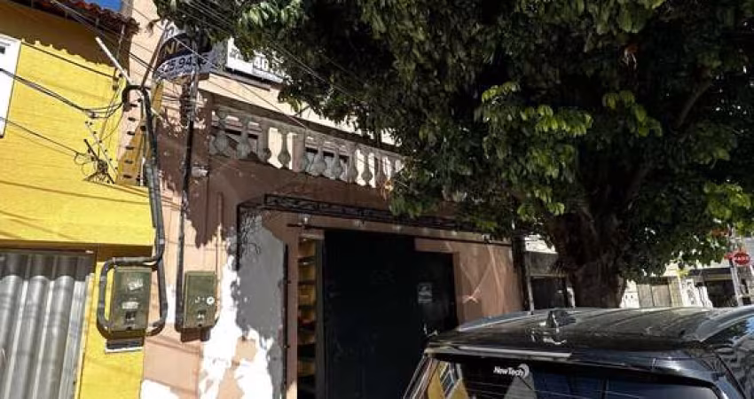 Casa triplex a venda no Meireles ao lado do Coco Bambu Meireles