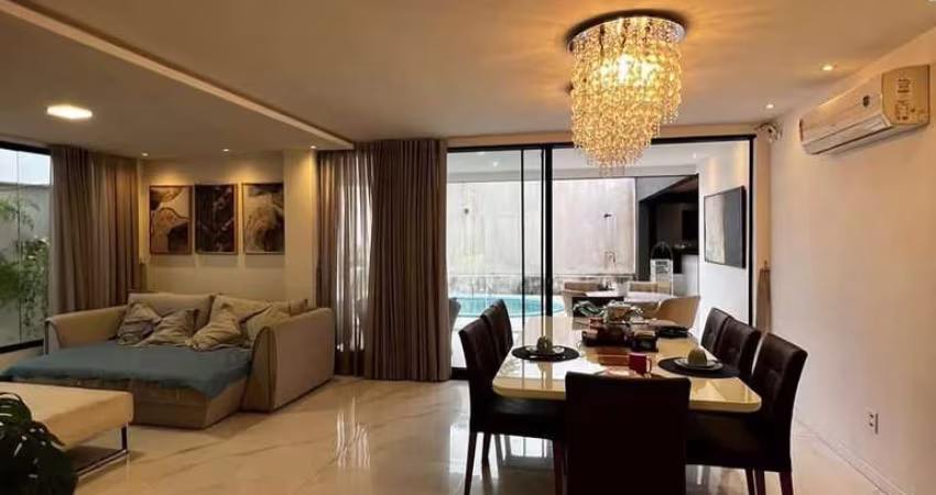 Casa em Condomínio no Olho D’água 3 quartos sendo 3 suítes Condomínio Costa mar