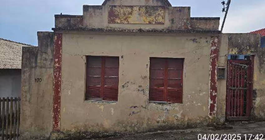 Casa 60m² - CENTRO, LAGUNA SC