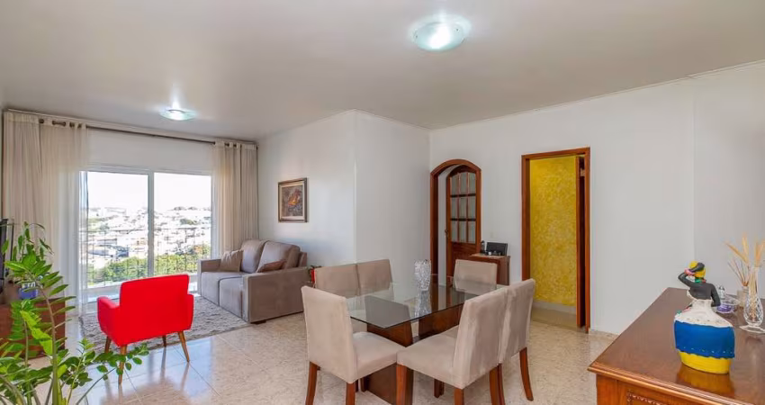Confortável apartamento tipo para venda com 3 quartos, 102m²