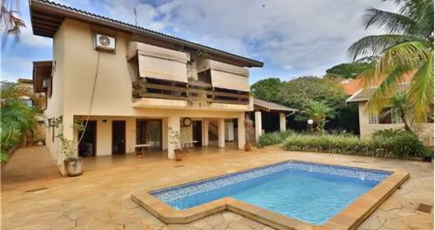 Funcional sobrado para venda com 5 quartos, 538m²