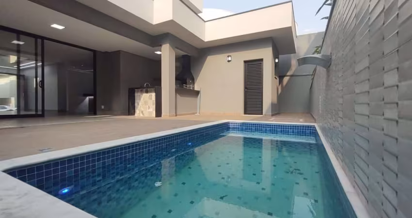 Casa à venda no Condomínio Portal do Jequitibá, em Valinhos – SP