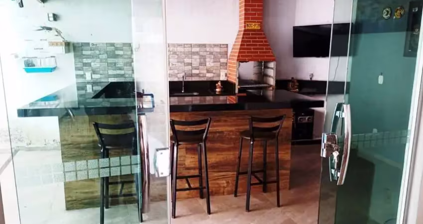 Casa com 3 Quartos  sendo 1 suite, 2 vagas - Alvinópolis - Atibaia