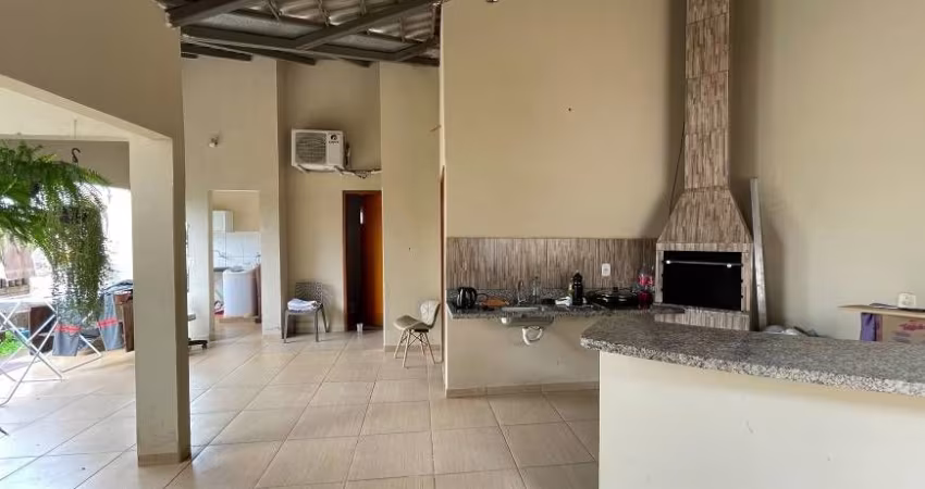 Casa com 3 Quartos e 2 banheiro à Venda, 130m²- Suzano, São Paulo