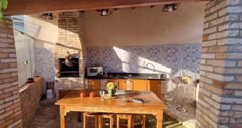 Casa com 3 Quartos e 2 banheiro à Venda, 130m²Jardim do Tiro - São Paulo