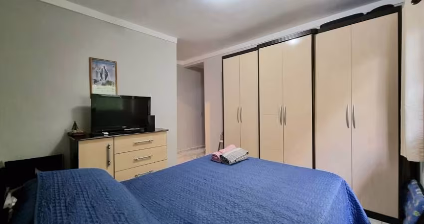 Casa com 3 Quartos e 2 banheiro à Venda, 130m²Santo André, São Paulo