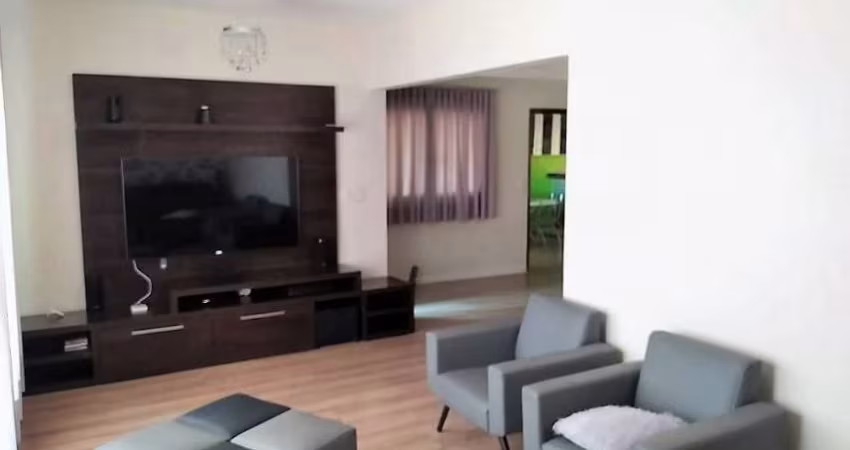 Casa com 3 quartos sendo 1 suite, 2 vagas - Vila Perreli - Poá