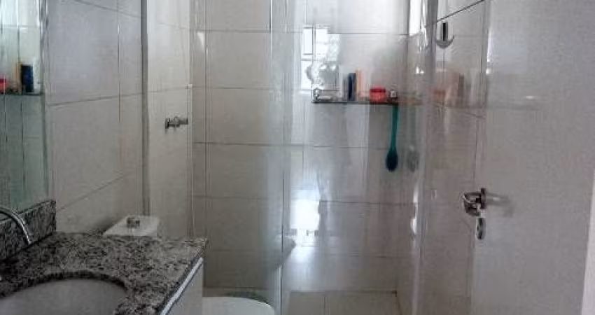 Linda casa com 3 quartos sendo 1 suite, 2 vagas - Cidade São Mateus - São Paulo