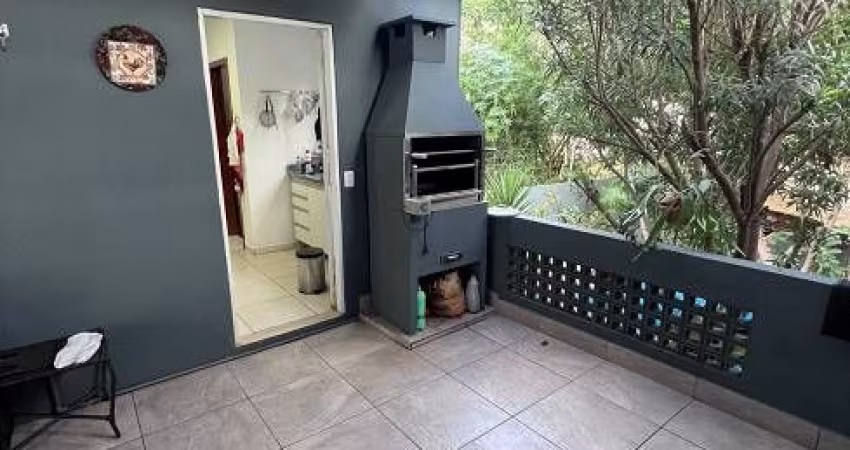 Casa com 3 Quartos e 2 banheiro à Venda, 130m²Capão Redondo São Paulo