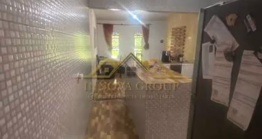Casa de condomínio para venda com 75m² e  3 quartos.