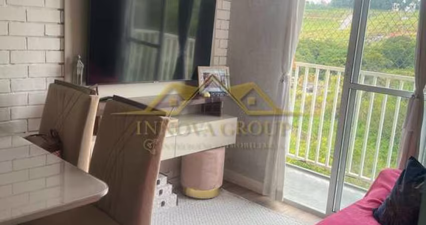 Apartamento para venda com 45m² e 2 quartos.