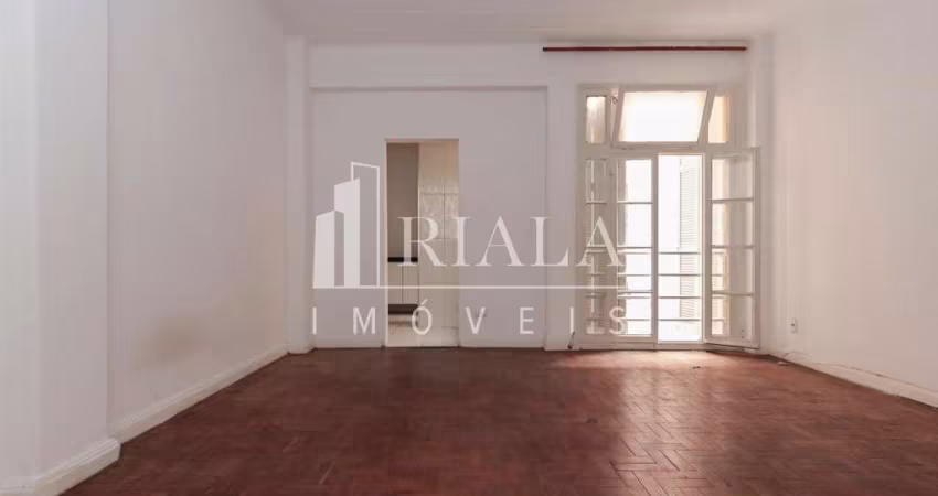 Apartamento com 50 m², 1 quarto  à venda no bairro República.