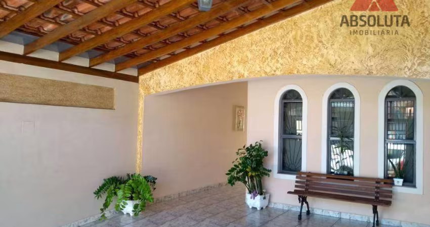 Excelente casa a venda na Vila Mathiesen.