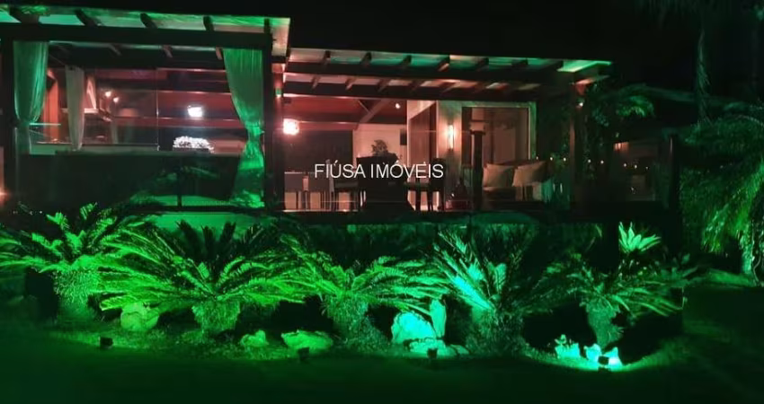 Casa em condomínio fechado com 6 quartos à venda na R   1, 1, Escarpas do Lago, Capitólio