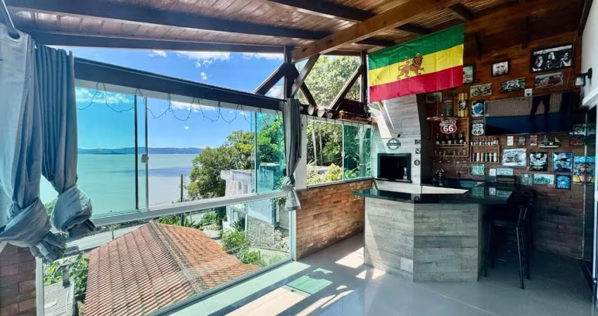 Casa com 2 quartos à venda na Florentino Bertolino Costa, 120, São Miguel, Biguaçu
