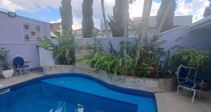 Casa em condomínio fechado com 3 quartos à venda na Avenida Bom Pastor    500, Alphaville, Santana de Parnaíba