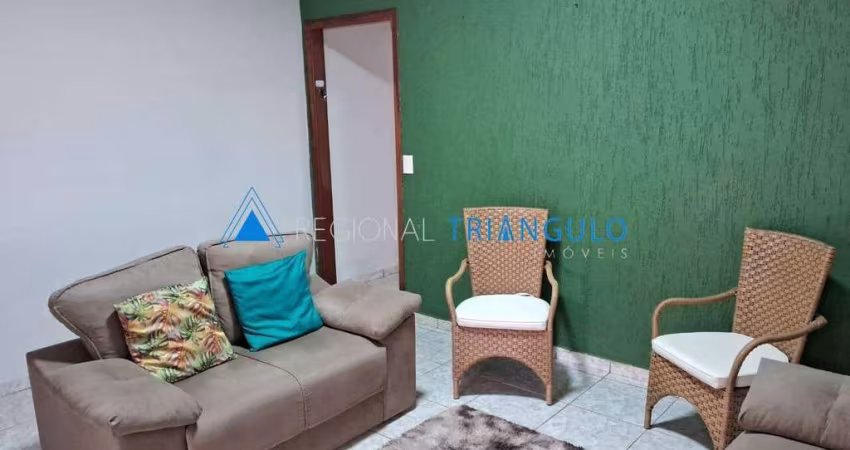 Casa 3 quartos próximo a praça da Abadia