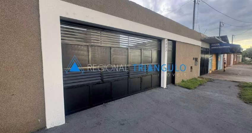 Oportunidade - CASA JARDIM MARACANÃ - AVENIDA COMERCIAL