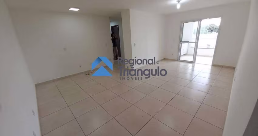 Apartamento à venda, 3 quartos, 1 suíte, 2 vagas, Quinta Boa Esperança - Uberaba/MG