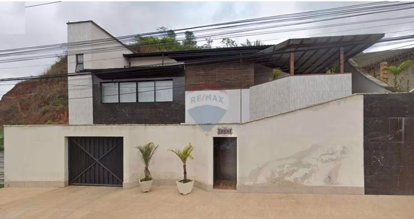 'Luxo e Conforto: Bela casa em São José'