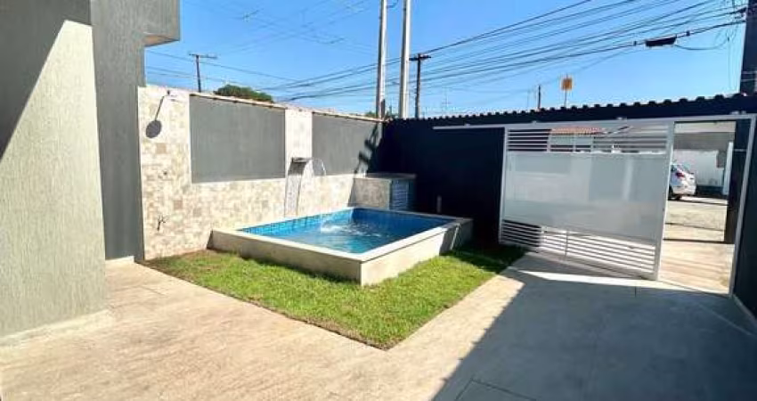 Casa com piscina!