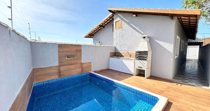Casa Geminada com piscina!