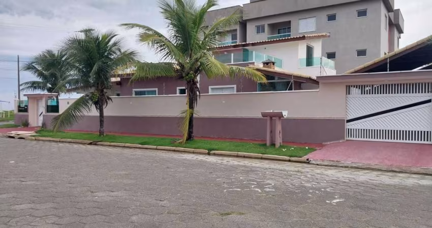 Casa à venda em Itanhaém/SP