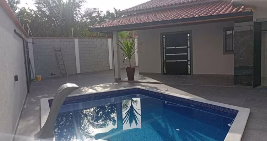 Casa à venda em Itanhaém/SP