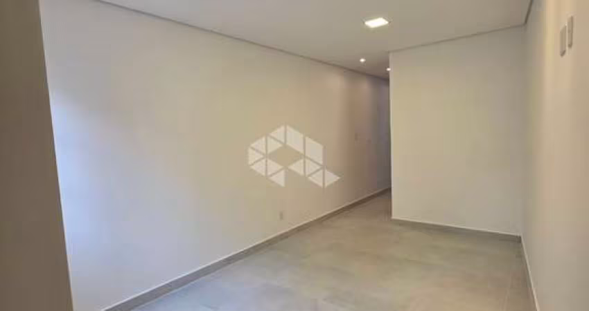 Casa à venda a  900 metros  do metrô Ipiranga com 2 Suítes e 1 Vaga de Garagem