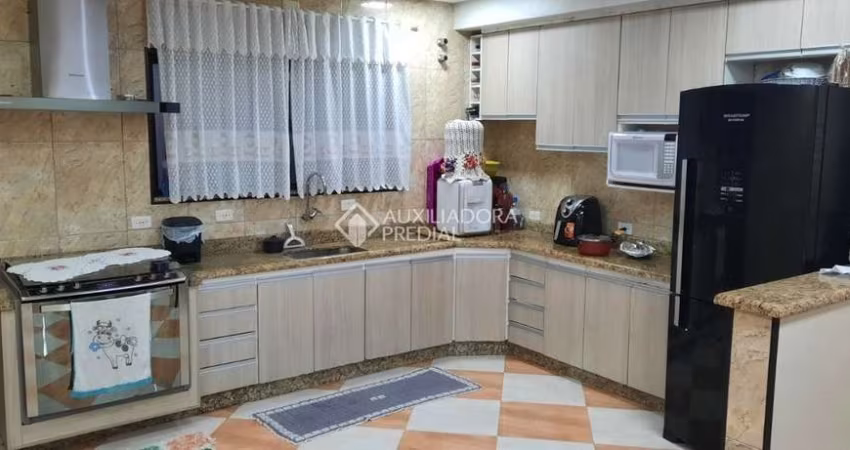 Casa com 3 quartos à venda na Avenida Marginal Córrego Taióca, 2825, Jardim Las Vegas, Santo André