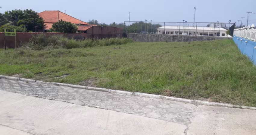 Lindo terreno frente a praia Saquarema !!! Terreno para vender !!!