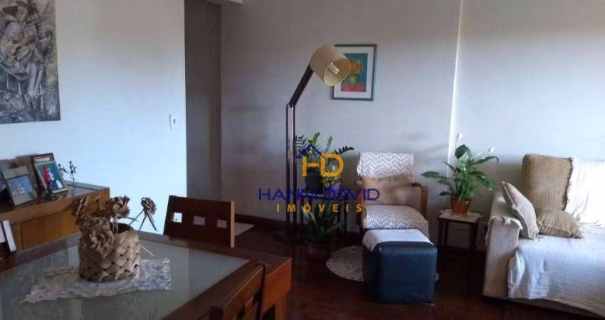 Vende Apartamento com três dormitórios uma suíte uma sala com dois ambiente uma vaga em frente metrô Imigrantes . SP