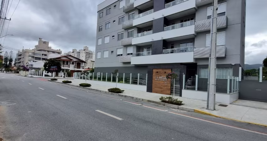 Apartamento na Trindade – Muito perto do Hospital Universitário e da UFSC - Conforto e Conveniência em uma Localização Privilegiada!