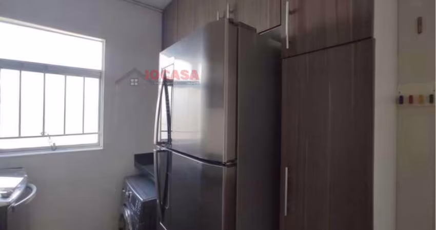 LINDO APARTAMENTO PRÓXIMO A VILA DALILA